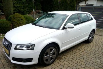 1,6*AUTOAMAT*ledy*alusy17*TYLKO 160 tyś km*GRZANE FOTELE*PDC-tył*