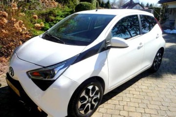 72 kM*LEDY*alusy*TEMPOMAT*kolor. kamera cofania.*KLIMA*USB*android*